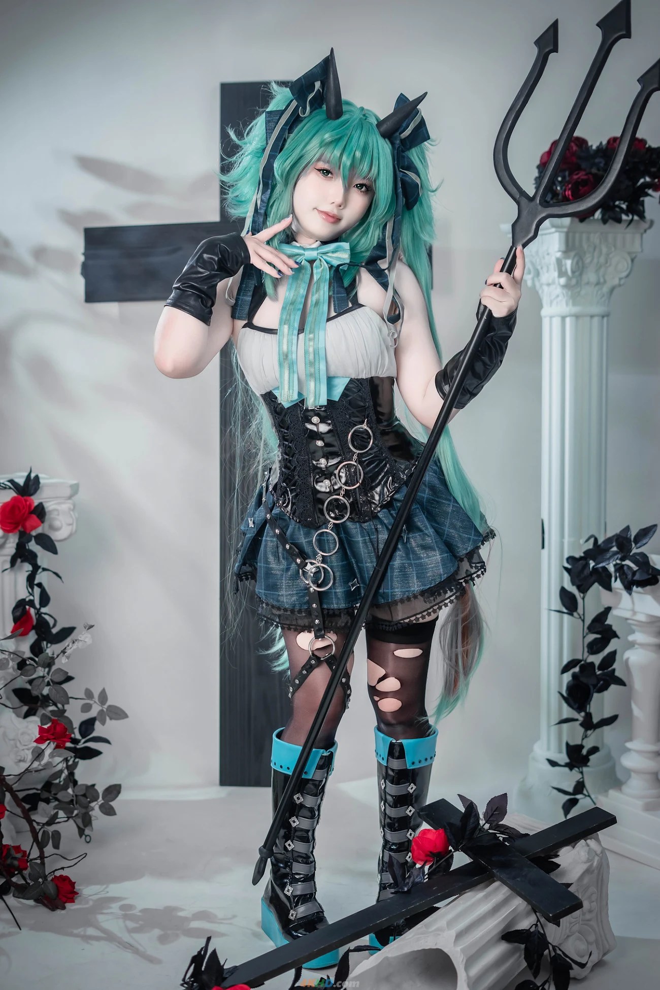 Messie Huang Miku Halloween