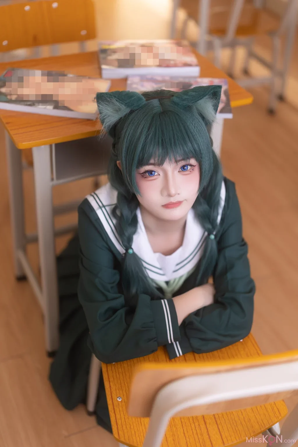 Coser@Xiaoyukiko小鱼: Neko Maomao 药师少女 猫猫 JK