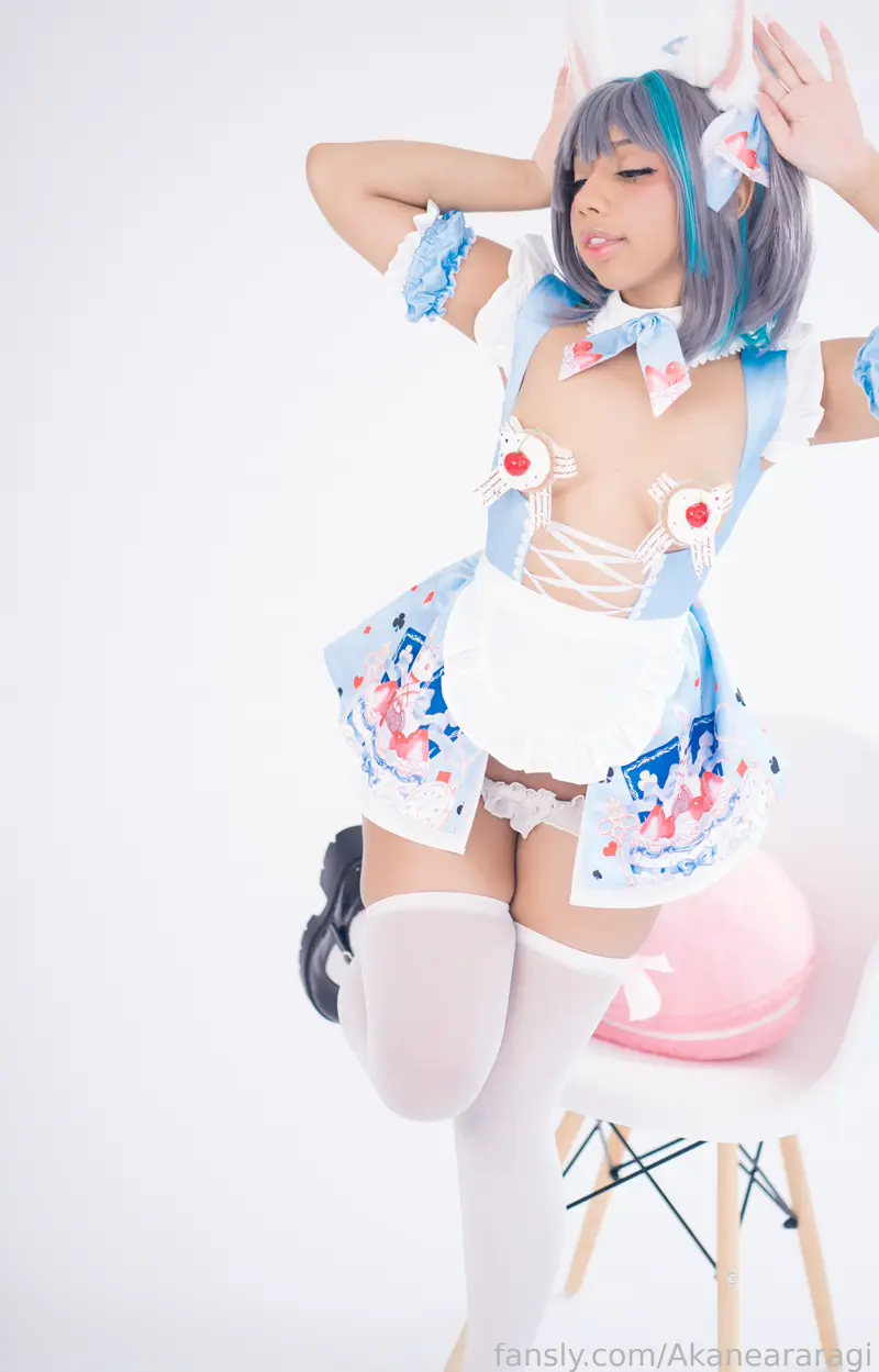 akane araragi – alice liddell