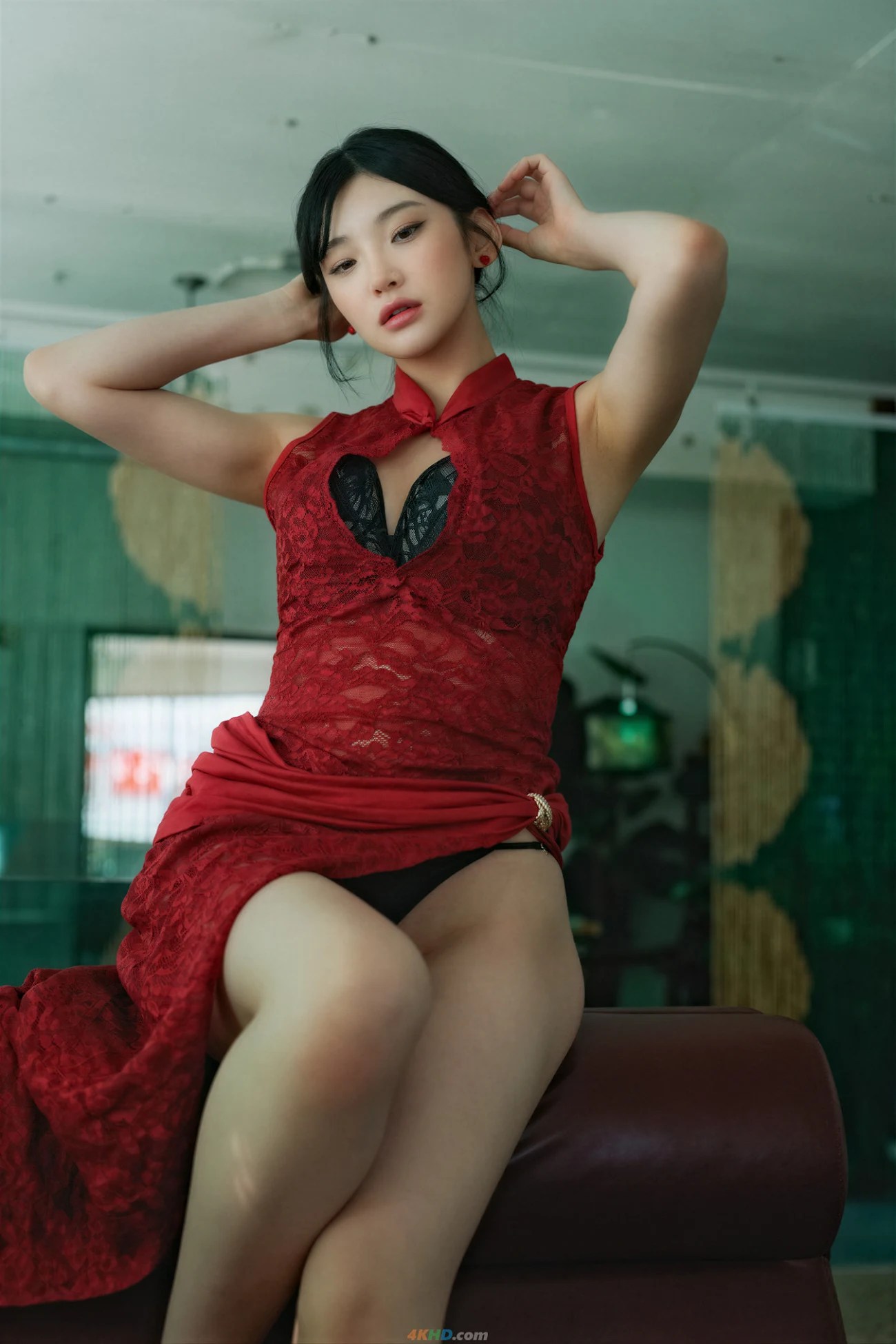 Hwayeon – Dreamy Hong Kong