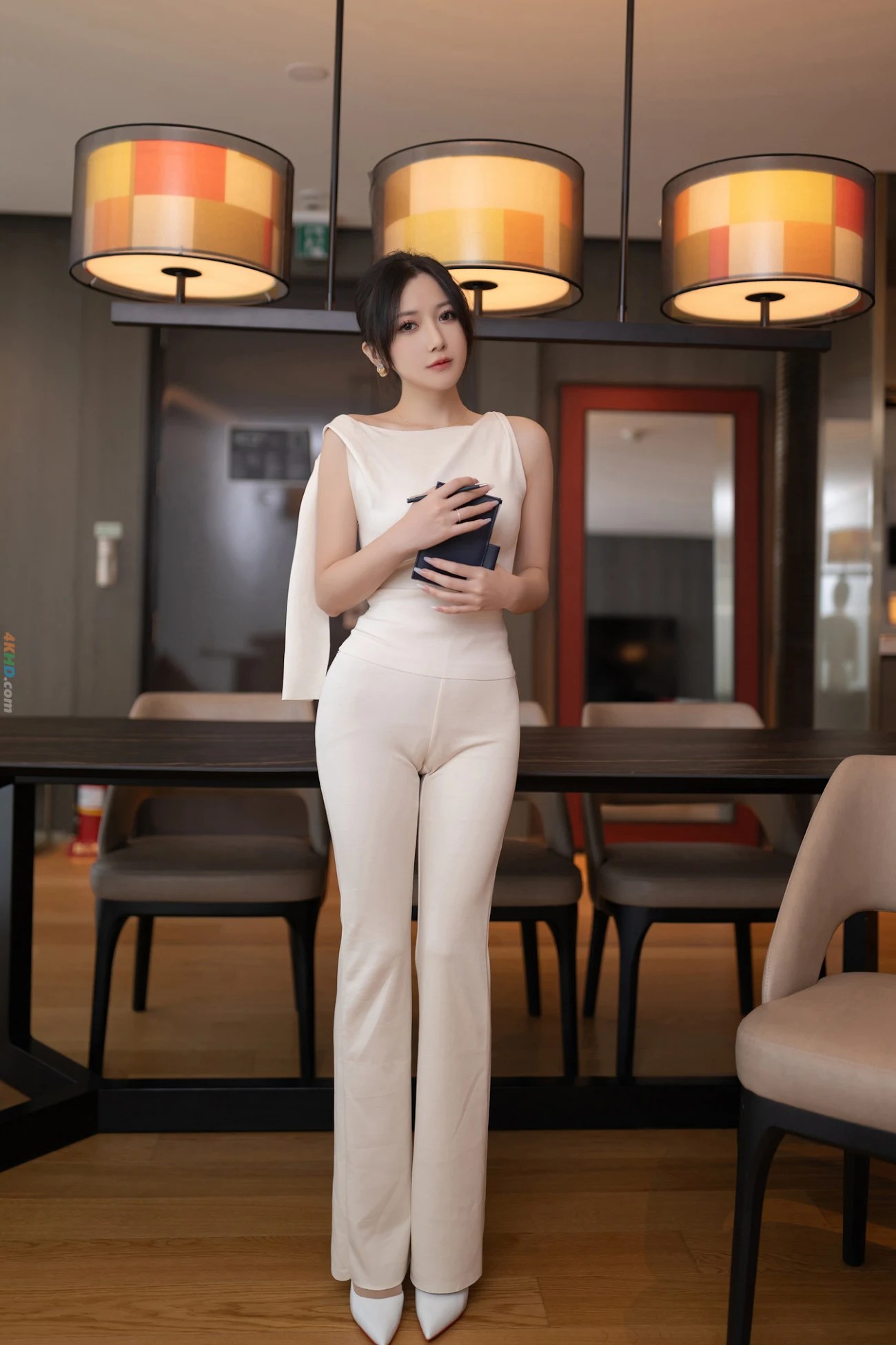 鱼子酱Fish – 职场女人