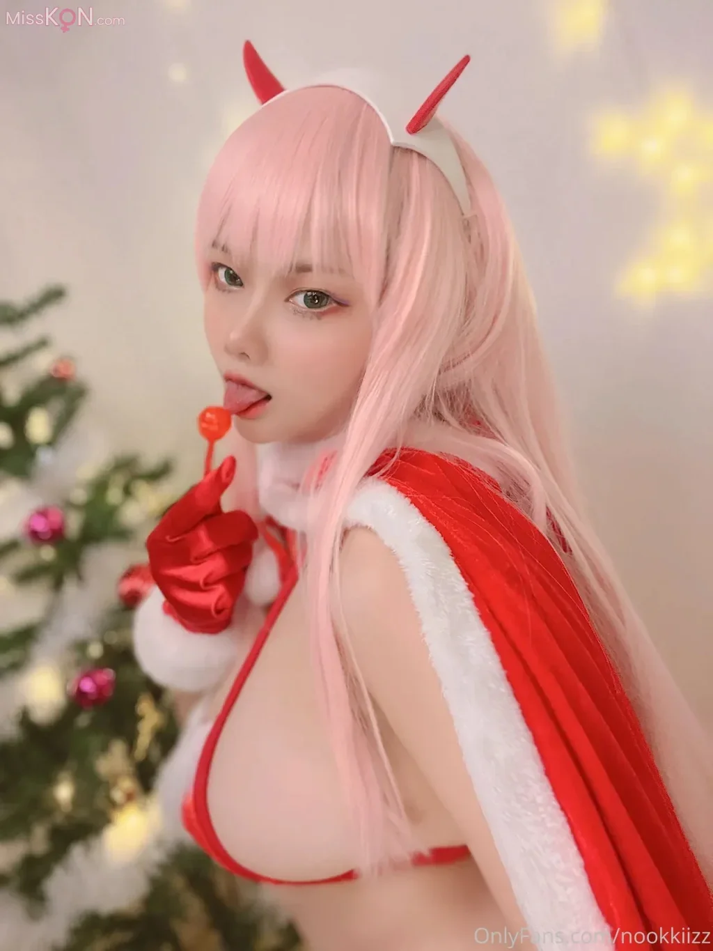 Coser@nookkizzcos: Christmas Zero Two