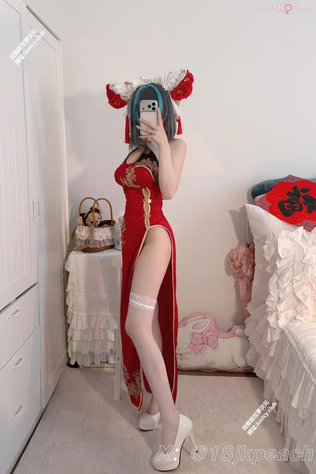 18jkpeach: 顶级白虎萝莉 Cos柴郡猫