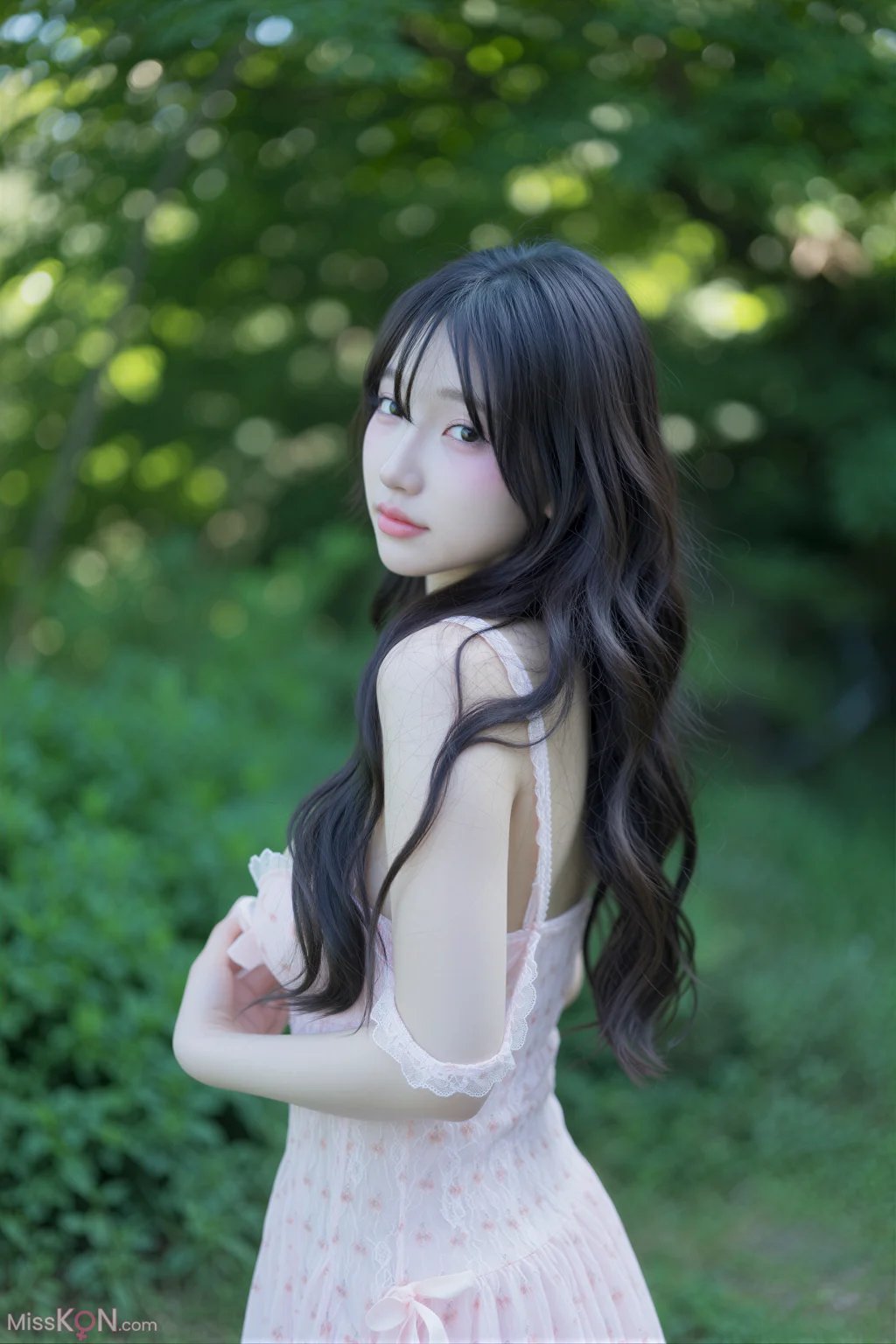 Son Ye-Eun : Secret Garden