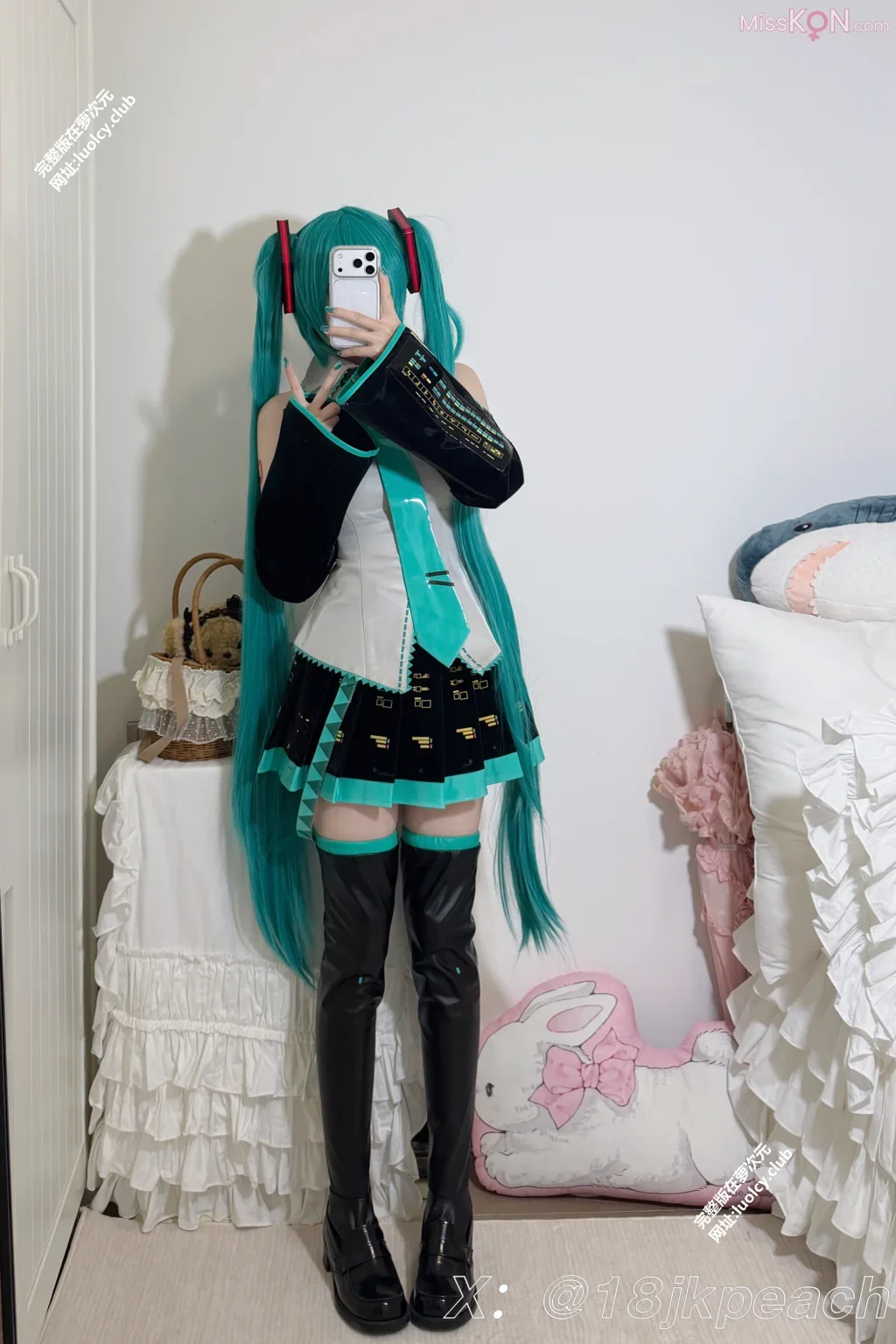 18jkpeach: 灰姑娘+布兰儿+初音