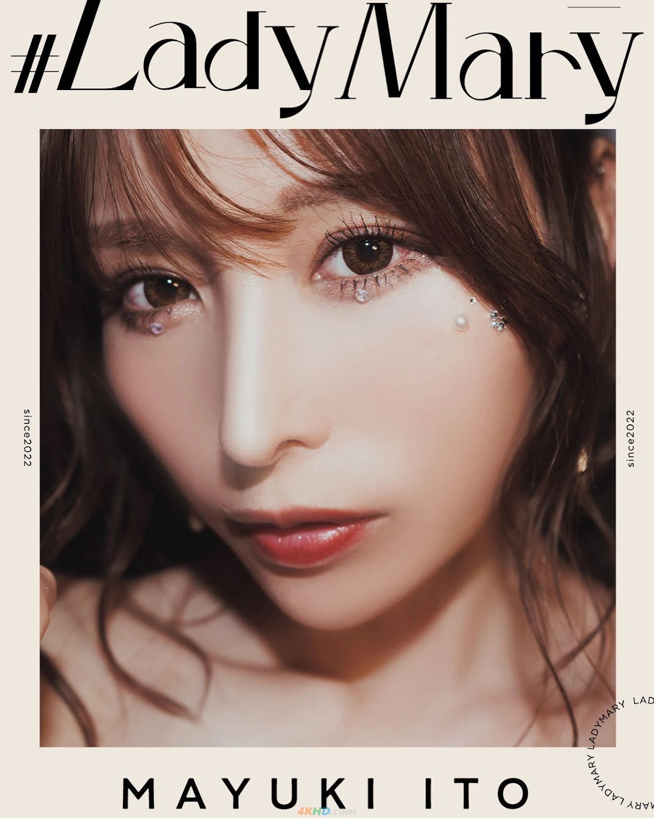Mayuki Itou  – 写真集 #Lady Mary 04