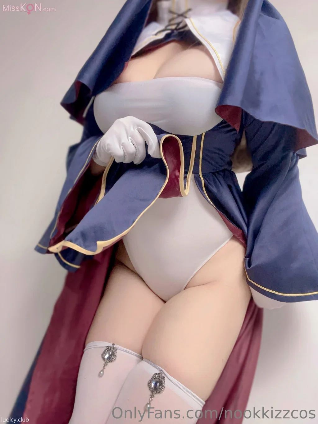 Coser@nookkizzcos: Sharon Holygrail