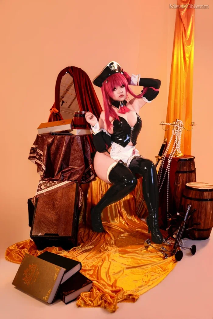 Coser@泗水的脑袋尖尖的: NIKKE 马斯特